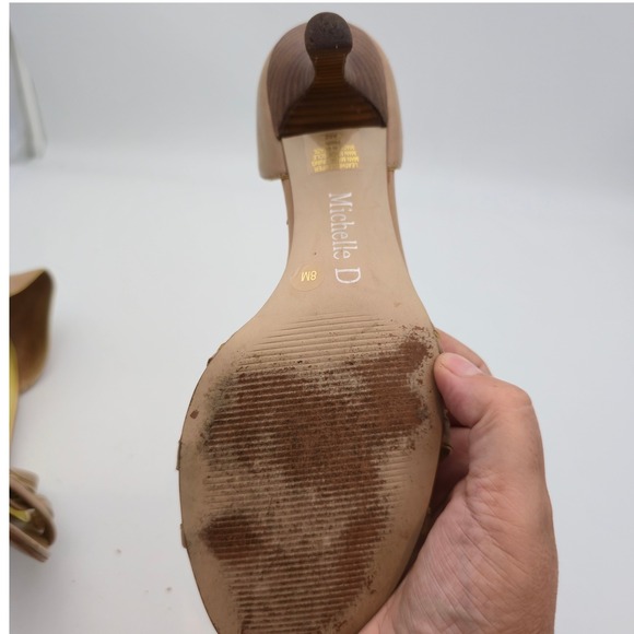 Michelle D Women Size 8 wooden Heels Sandals Strappy Tan yellow Leather peep toe - Picture 9 of 16